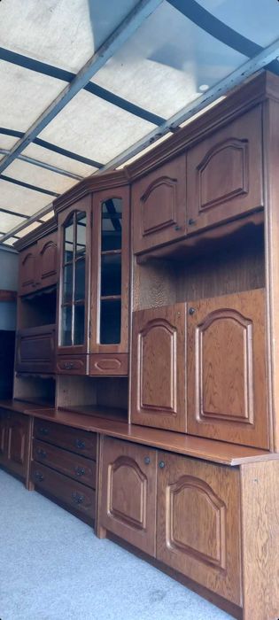 Mobila veche de vanzare