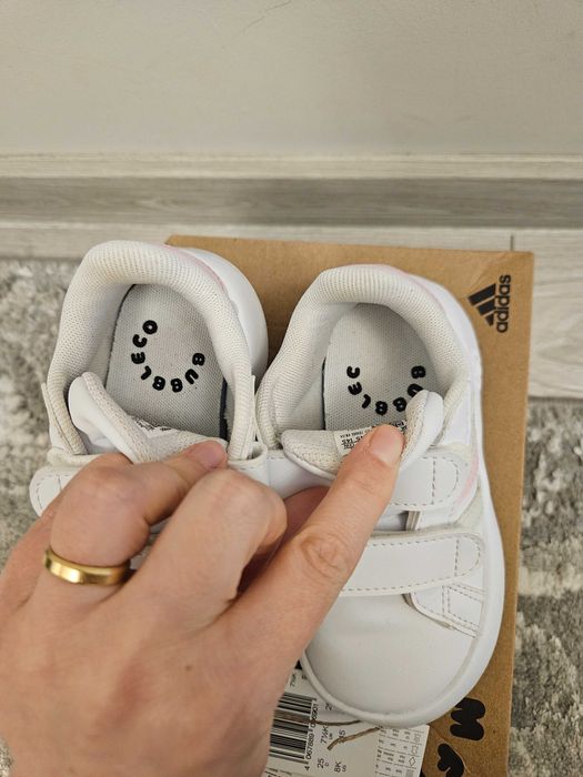 Маратонки за момиче