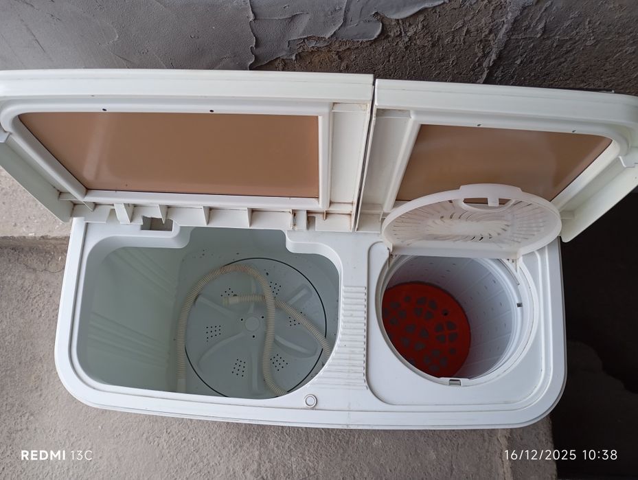 Кир мошина сотилади(полавтомат) холати яхши 6 кг