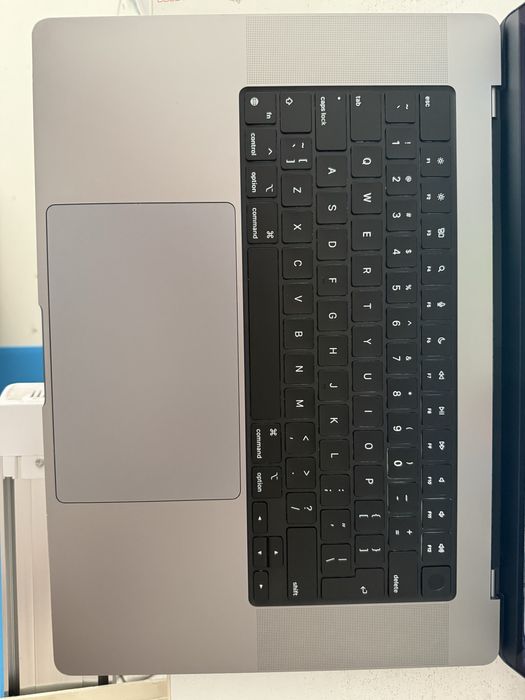 Macbook Pro M2 Pro 16inch/16/512