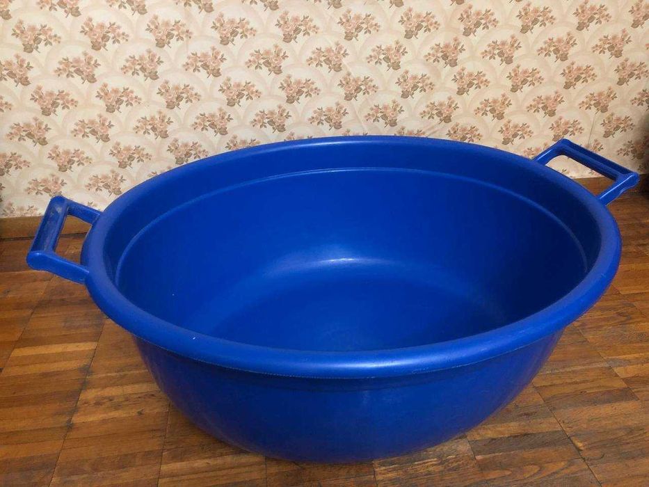 Продам большой пластмассовый таз