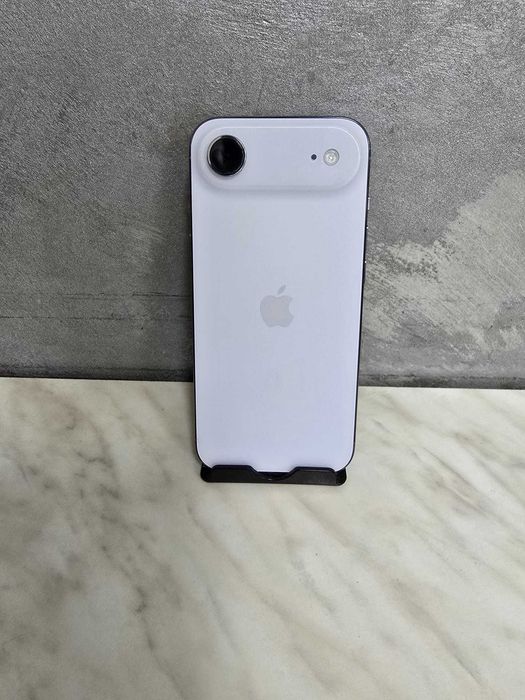 iPhone AIR 256GB  White 100% BMG Amanet 105198