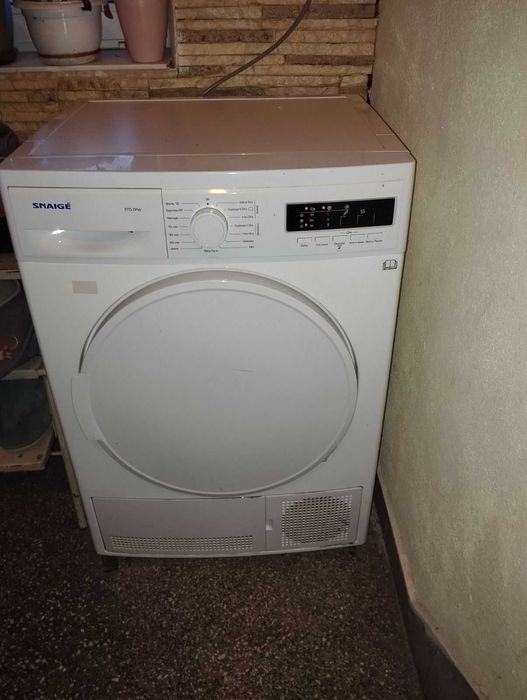 Продавам сушилня Snaige
