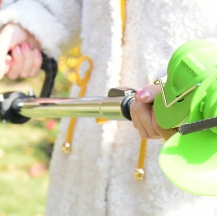 Акумулаторен градински тример Adeytos 12V 3 AH