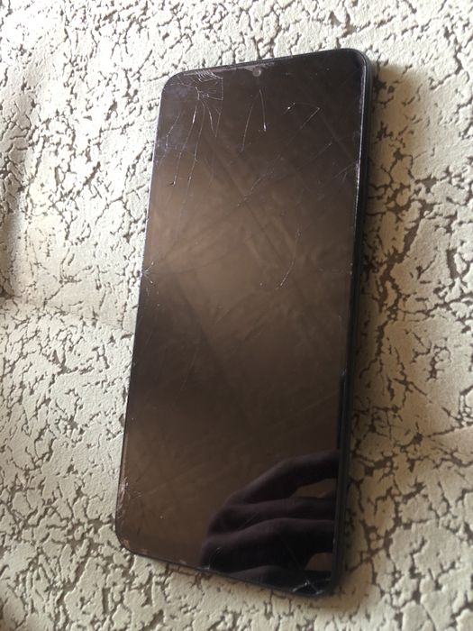 Продам Poco c40