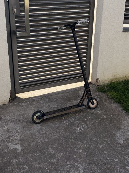 Trotineta Madd Gear MGX T1 Team Stunt