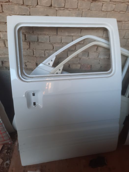 Damas eshiklar sotiladi radnoy kraska oq