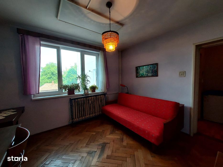 Apartament 3 camere decomandat 80mp Deva – str. Titu Maiorescu, parter