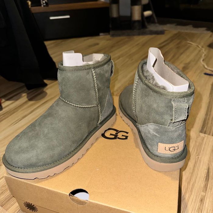 Ugg uri Kaki mărimea 36