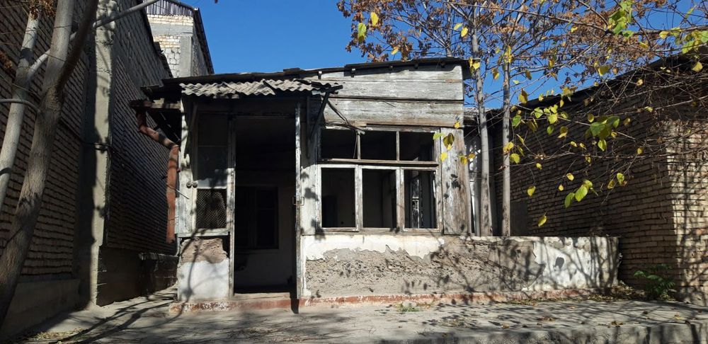 Продаётся земельный участок. Возле президентской школы.