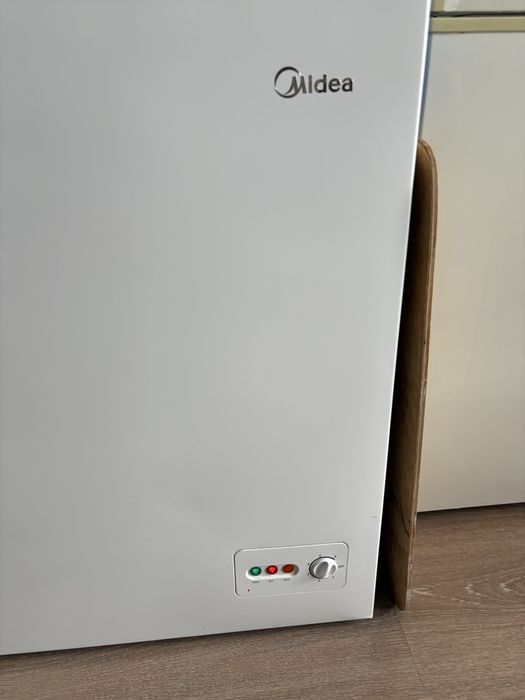 Морозильник Midea