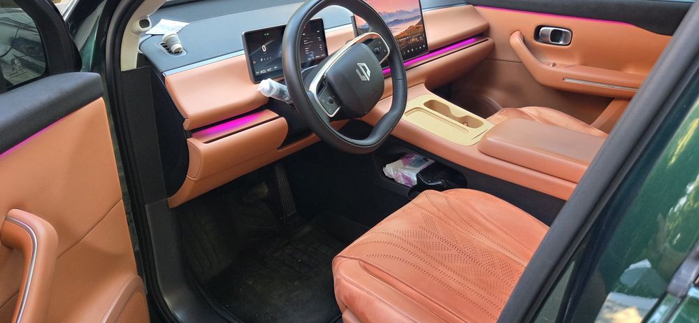 Leapmotor C16 ideal xolatda polni navarot toza kam yurgan