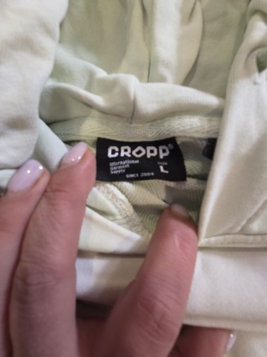 Hanorac marime L Cropp
