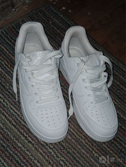 Nike. Air   force