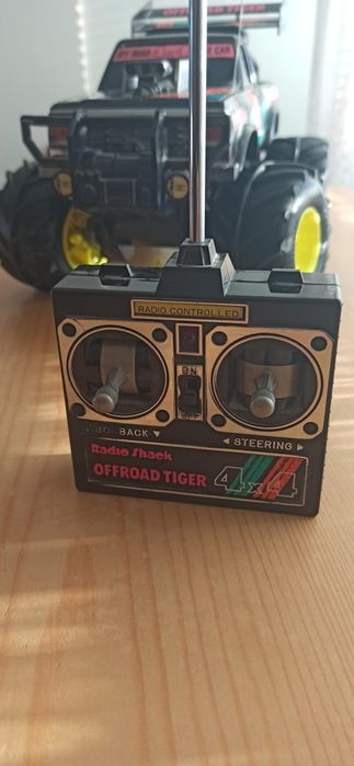 Детска играчка джип на батерии