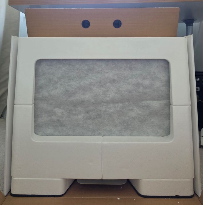 Apple iMac 21.5" Retina 4K (2017) – Stare foarte bună