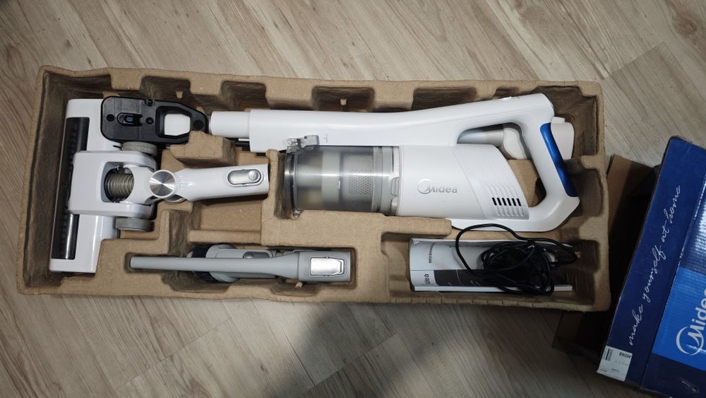 Безкабелна прахосмукачка midea  msc2021wb