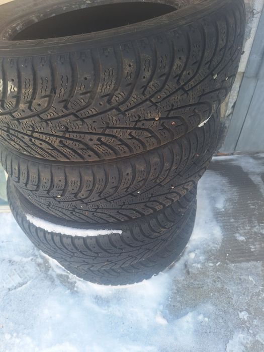 Автошины зимние MAXXIS