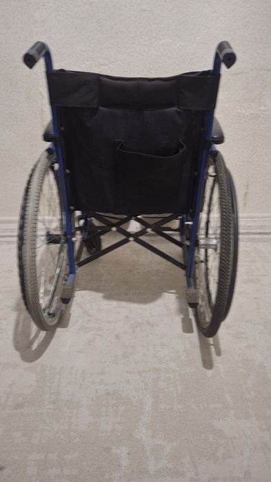 Инвалидная коляска