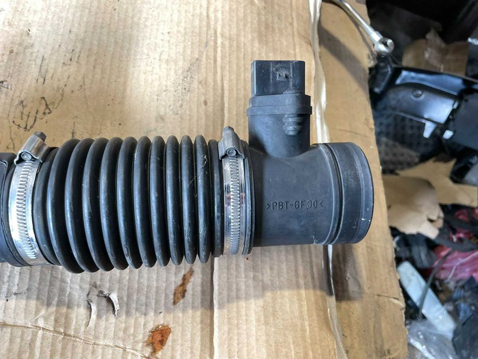 Въздуховод 7L5129760 Дебитомер Porsche Cayenne S 4.5 2005г