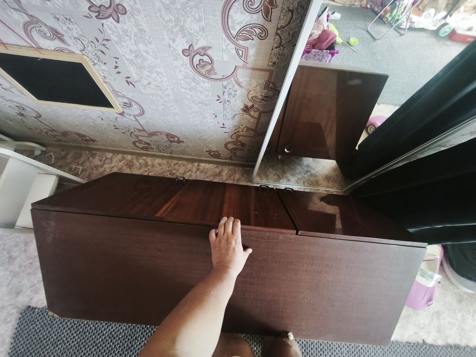 Отдам шкаф самовывоз