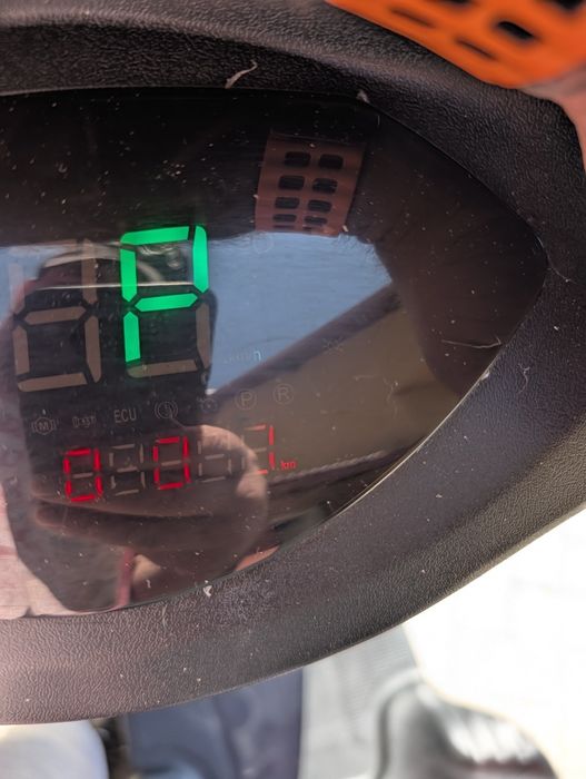 Triciclu electric volta vm 4 aproape nou (30 km făcuți )