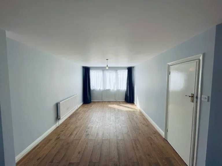 Zugrav - Vopsit - Glet - Reparatii .