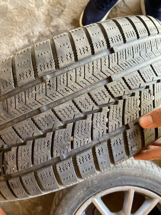 Диски с шинами комплект