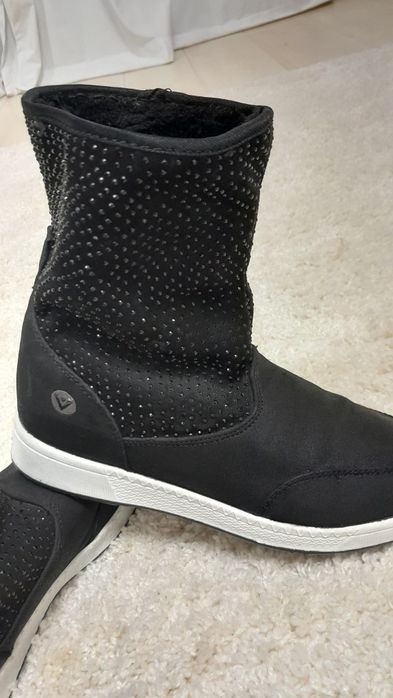 Cizme imblanite de dama