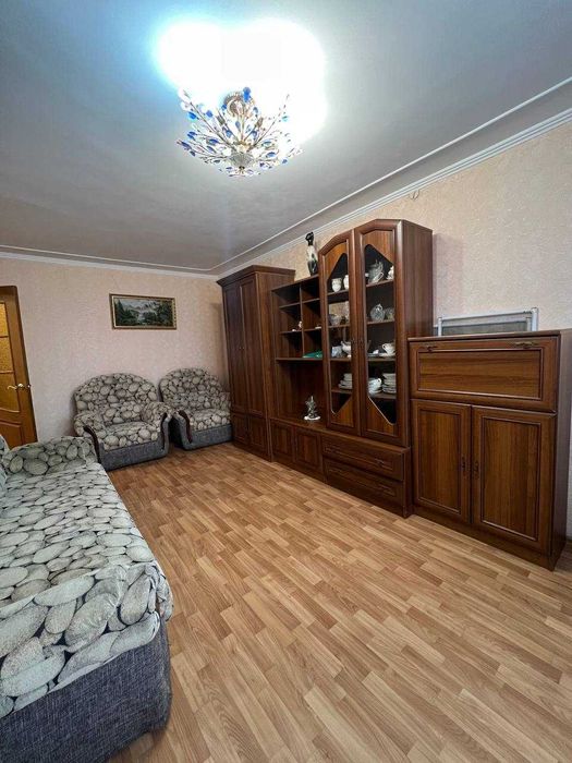 2 комн.квартира в 19 мкрн-не