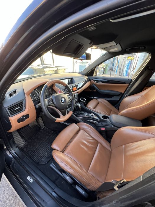 BMW X1, xDrive 4x4, 2.0d 177 CP, 2010, automat, interior piele