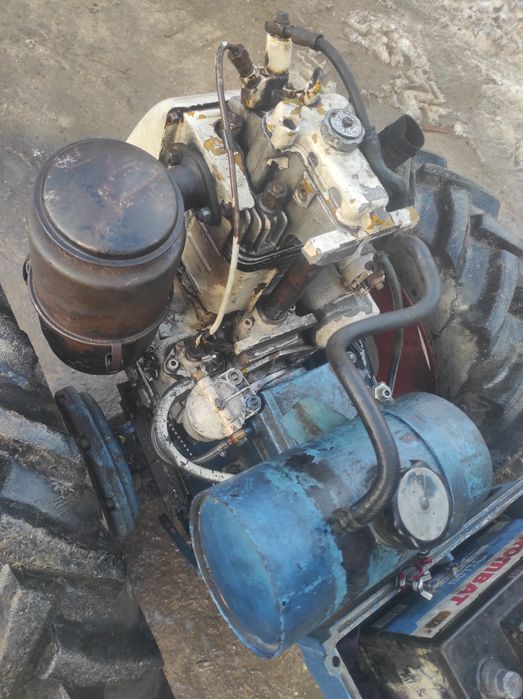 Vând motocultor diesel