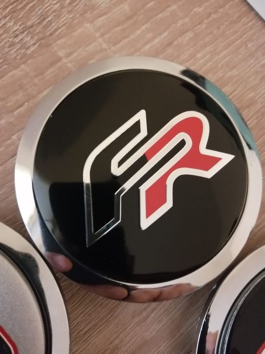 Seat - set 4 capace pentru jante aliaj