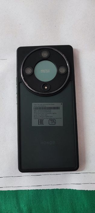 Xonor X9 a 5G karopka dakument bor