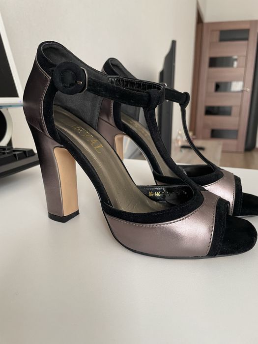 Туфли/босоножки 37