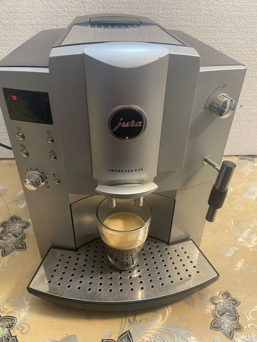 Espresor cafea Jura impressa E25