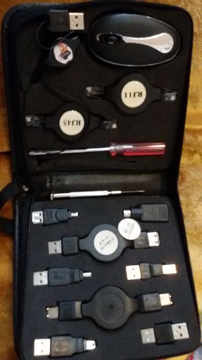 Накрайници за компютър ЮЕсБи към ЮЕсБи, в кожена кутия