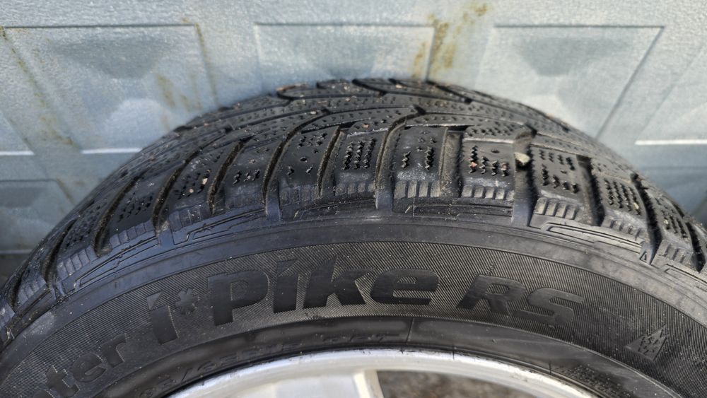 Диск с шиной 205/65/15