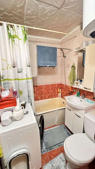 Продам 2 комн квартиру