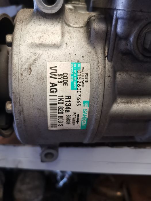 Compresor AC golf 5 Touran passat b6 1k0820803s