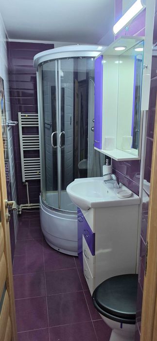 Închiriez Apartament 2 Camere Zona Peco
