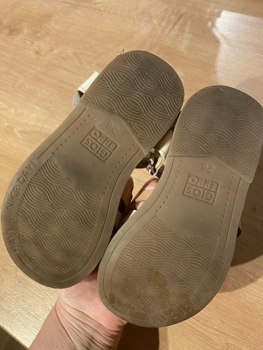 Sandale fetite din piele marime 26