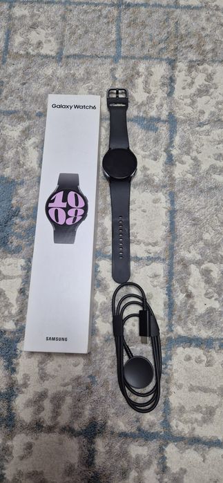 Продам смарт часы Samsung Galaxy watch 6