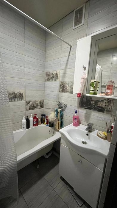 Продаю квартиру.