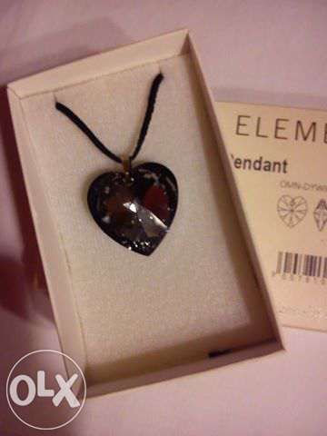 Сърце от Сваровски страхотен подарък за свети Валентин!