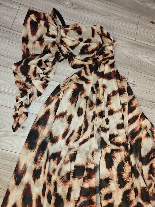 Rochie lunga asimetrica