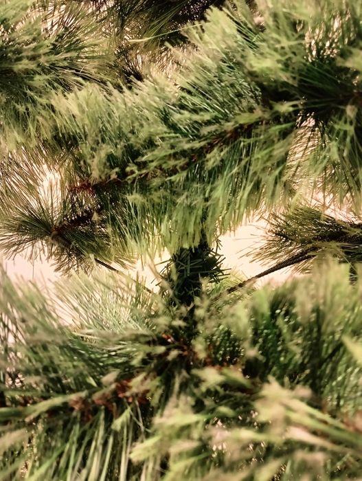 Ёлка искусственная 2,1 м