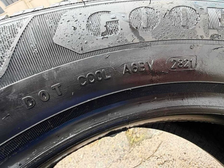 Гуми 215/65R16 летни