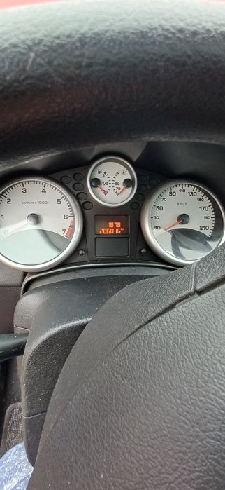 Peugeot 207 SW .