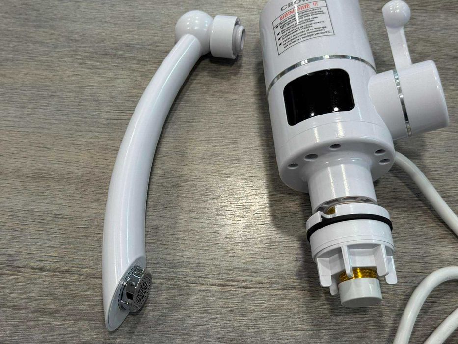 НОВ! Нагревател за вода Crown CIHF-3000V